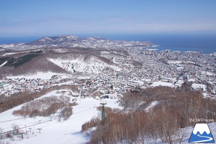 小樽天狗山ロープウェイスキー場 積雪たっぷり！絶景春スキー☆